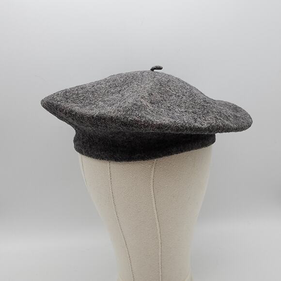 Vtg Betmar Horizontal Basic Beret Hat Felted Wool Gray Womens One Size French - Picture 1 of 9